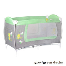 grey/green ducks
